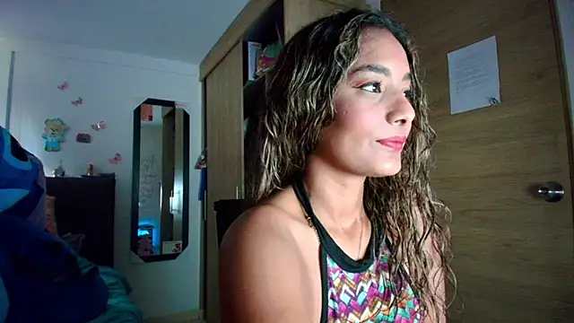 megan collins96 online show from 03-26-26, 08:36