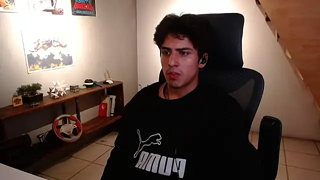 Snapshot of Thieves9 chatting on 02-08-26, 05:11 Thieves9 online show from 02-08-26, 05:11