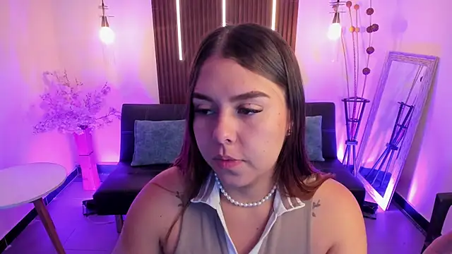 ArianaBaker online show from 12-22-25, 01:41