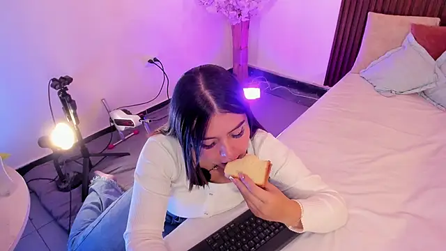 ArianaBaker online show from 02-22-26, 02:04