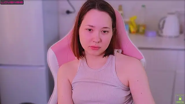 Snapshot of Airyhill chatting on 03-10-26, 12:10 Airyhill online show from 03-10-26, 12:10