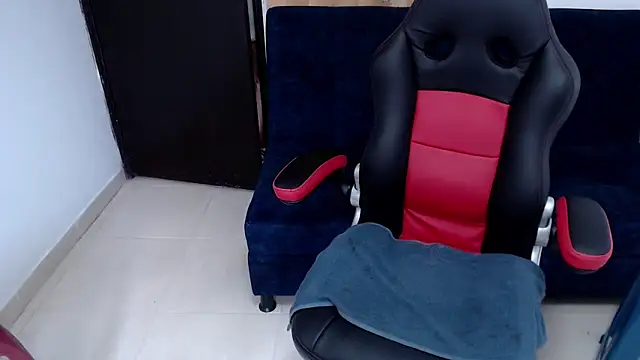 kaira sweet  online show from 11-11-25, 02:28