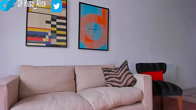 AliceSnowCatt online show from 01-17-25, 08:33