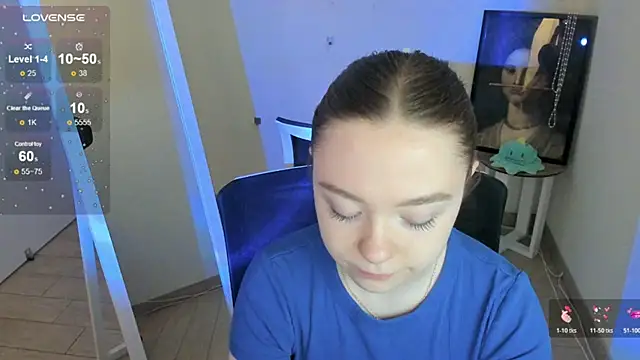 Florence meow online show from 04-10-26, 06:51