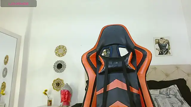 Snapshot of lilit_kyteler chatting on 12-17-24, 07:15 lilit kyteler online show from 12-17-24, 07:15