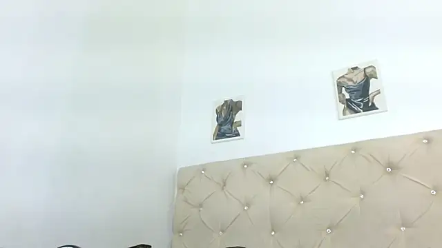 Snapshot of lilit_kyteler chatting on 03-11-25, 11:04 lilit kyteler online show from 03-11-25, 11:04