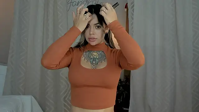 yandracelisofficial online show from 01-26-25, 03:48