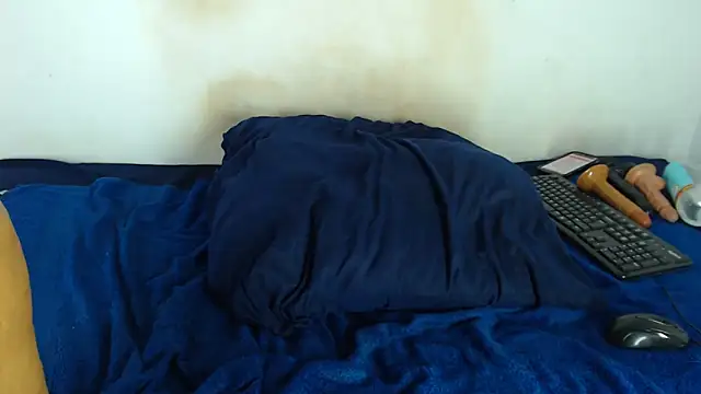 FAT ASS27 online show from 12-22-25, 06:49