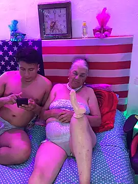 Snapshot of Grandma_Mature23 chatting on 01-22-25, 01:31 Grandma Mature23 online show from 01-22-25, 01:31