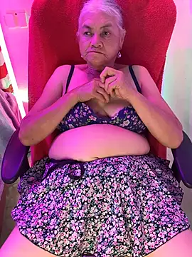 Snapshot of Grandma_Mature23 chatting on 03-03-25, 04:03 Grandma Mature23 online show from 03-03-25, 04:03