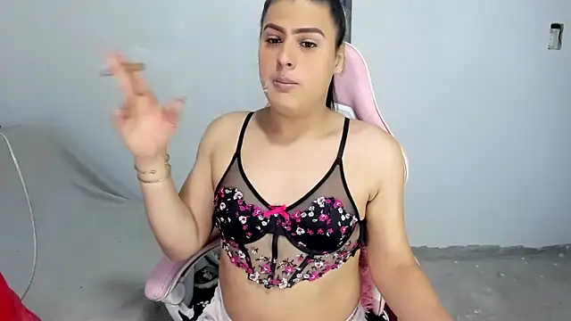 blonde girl01 online show from 10-10-25, 11:48