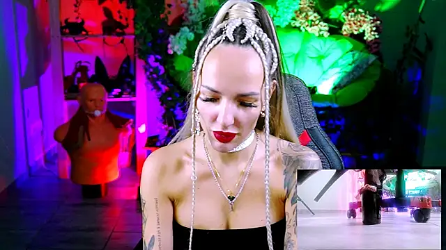 MonicaMaxwel online show from 11-01-25, 12:18