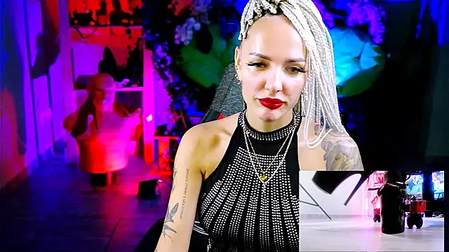 MonicaMaxwel online show from 11-09-25, 11:08