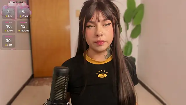 Gingerdoll   online show from 07-14-26, 03:55