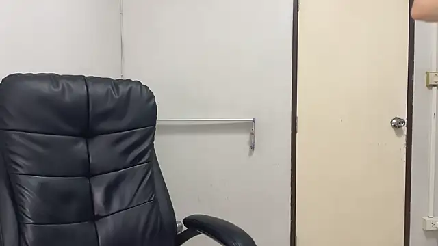 SassyJessi online show from 02-18-25, 04:04