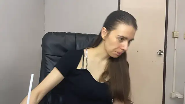 SassyJessi online show from 01-10-26, 04:14