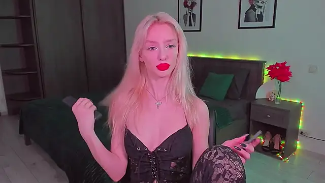 AleksaBlonde online show from 01-15-25, 11:00