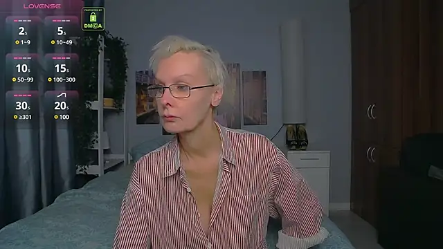 HelgaHimmell online show from 12-12-24, 04:21