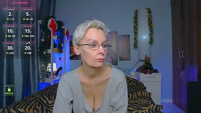 HelgaHimmell online show from 12-21-24, 09:47