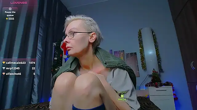 HelgaHimmell online show from 01-09-25, 02:01