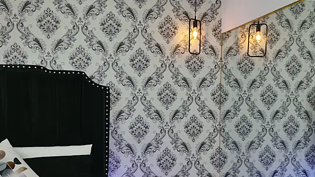 Snapshot of LexaDeRusso chatting on 10-11-25, 07:56 LexaDeRusso online show from 10-11-25, 07:56