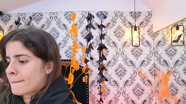 Snapshot of LexaDeRusso chatting on 10-27-25, 03:10 LexaDeRusso online show from 10-27-25, 03:10