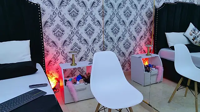 Snapshot of LexaDeRusso chatting on 11-03-25, 07:59 LexaDeRusso online show from 11-03-25, 07:59