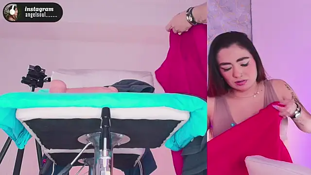 Snapshot of Angelst__ chatting on 11-14-25, 08:02 Angelst online show from 11-14-25, 08:02