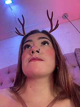 Snapshot of Angelst__ chatting on 07-18-26, 12:04 Angelst online show from 07-18-26, 12:04