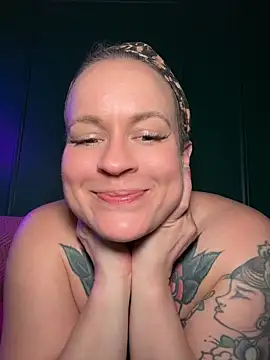 quinnmariexo online show from 06-01-26, 05:53