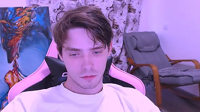 Snapshot of DmitryRomanov chatting on 09-10-25, 04:18 DmitryRomanov online show from 09-10-25, 04:18