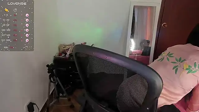 youpinkgirl  online show from 12-31-24, 11:06