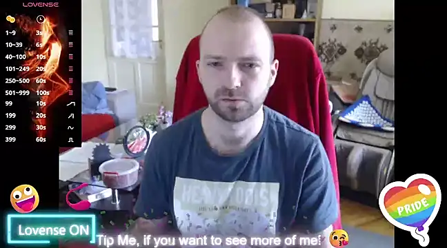 Snapshot of RealManHaveHairy chatting on 03-16-25, 11:27 RealManHaveHairy online show from 03-16-25, 11:27