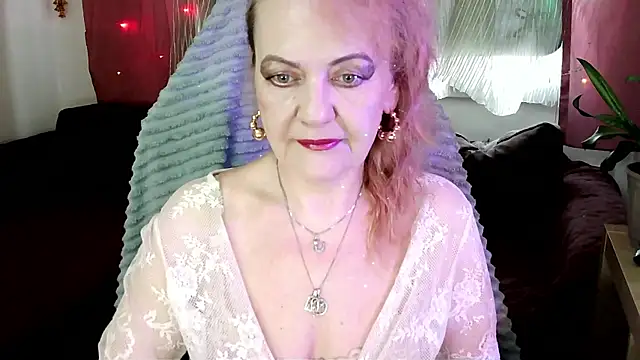 Liset Monro online show from 06-04-26, 05:02
