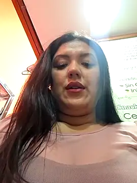 Sophie-hatter online show from 04-21-26, 06:12