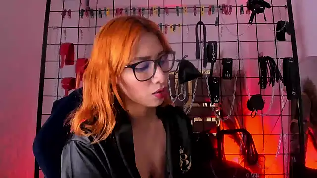 charrlotte quinn online show from 02-13-25, 08:24