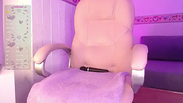 Snapshot of keily_gh1 chatting on 02-05-25, 10:08 keily gh1 online show from 02-05-25, 10:08