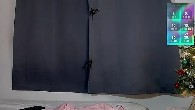 Snapshot of lanaturner_ chatting on 12-29-24, 02:27 lanaturner online show from 12-29-24, 02:27