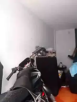 Snapshot of Felipesilv5 chatting on 03-23-26, 01:15 Felipesilv5 online show from 03-23-26, 01:15