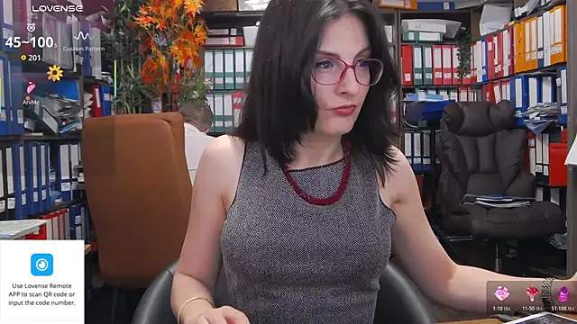 Snapshot of classyladyrellax chatting on 06-09-26, 11:33 classyladyrellax online show from 06-09-26, 11:33