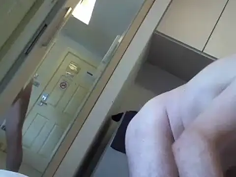 Snapshot of NicoPuma chatting on 12-09-24, 04:23 NicoPuma online show from 12-09-24, 04:23