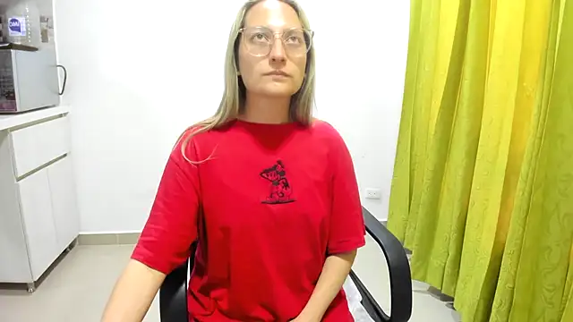 Snapshot of Adele_johnsonn1 chatting on 12-02-24, 09:50 Adele johnsonn1 online show from 12-02-24, 09:50