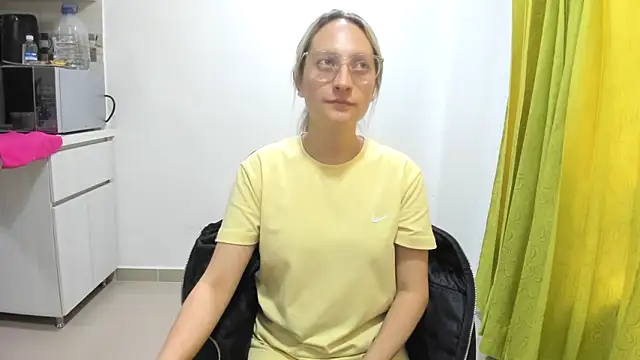 Snapshot of Adele_johnsonn1 chatting on 12-22-24, 09:09 Adele johnsonn1 online show from 12-22-24, 09:09