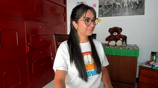 Isabellaa22 1 online show from 01-17-25, 05:08