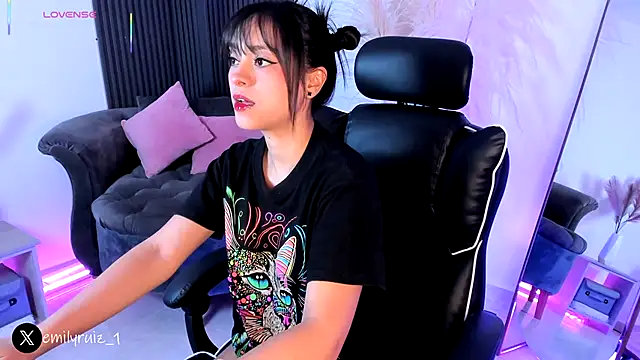 emilyruiz1 online show from 12-03-25, 08:23