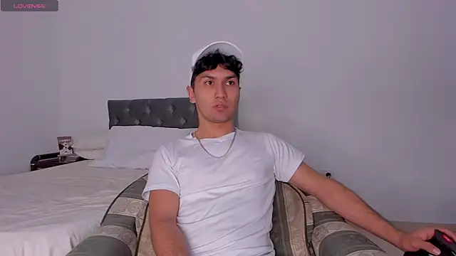 Valerio James7 online show from 01-21-25, 06:43