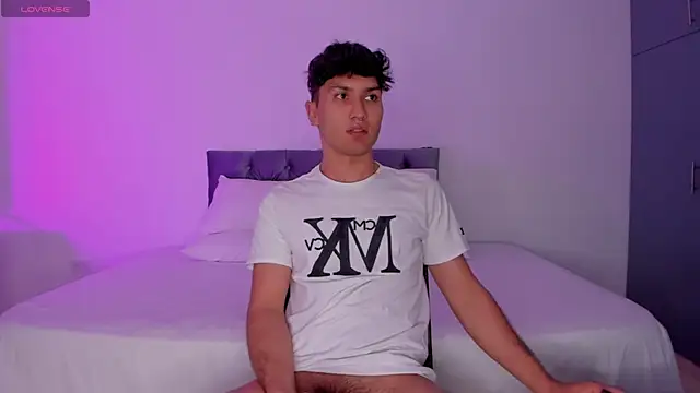 Valerio James7 online show from 03-03-25, 11:03