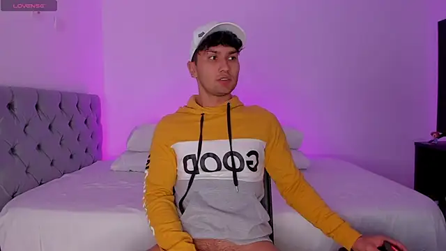 Valerio James7 online show from 03-14-25, 01:05