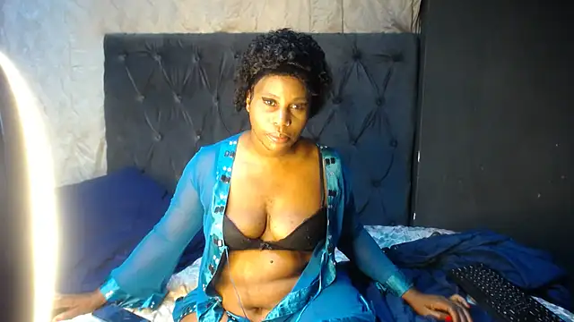 Snapshot of Nattybae09 chatting on 10-30-25, 05:46 Nattybae09 online show from 10-30-25, 05:46