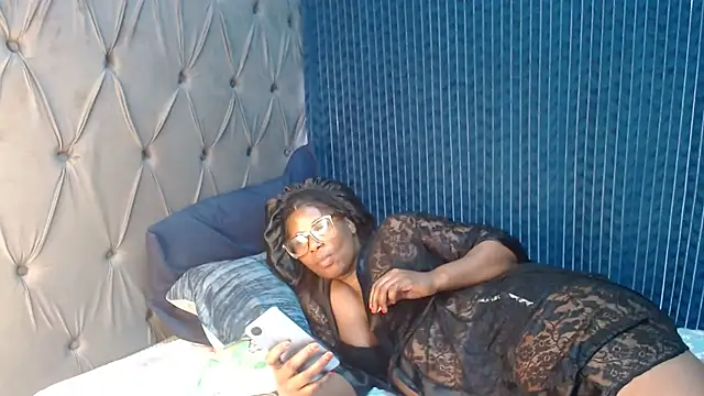 Nattybae09 online show from 11-07-25, 12:05